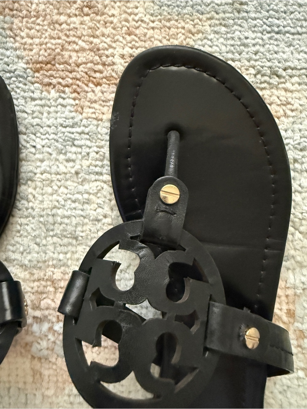 Tory Burch Miller Flip Flop Black Leather - Picture 4 of 4